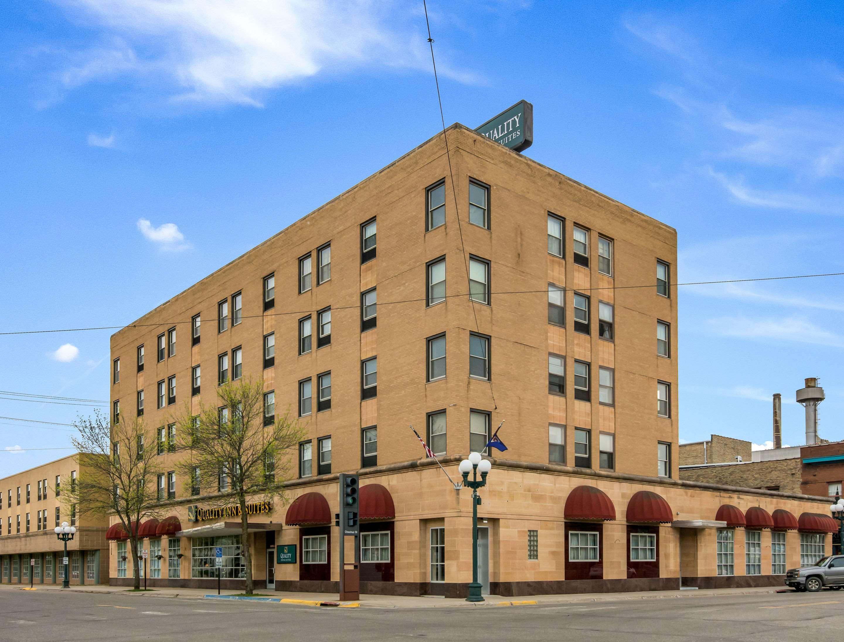 Quality Inn & Suites Virginia Exteriör bild