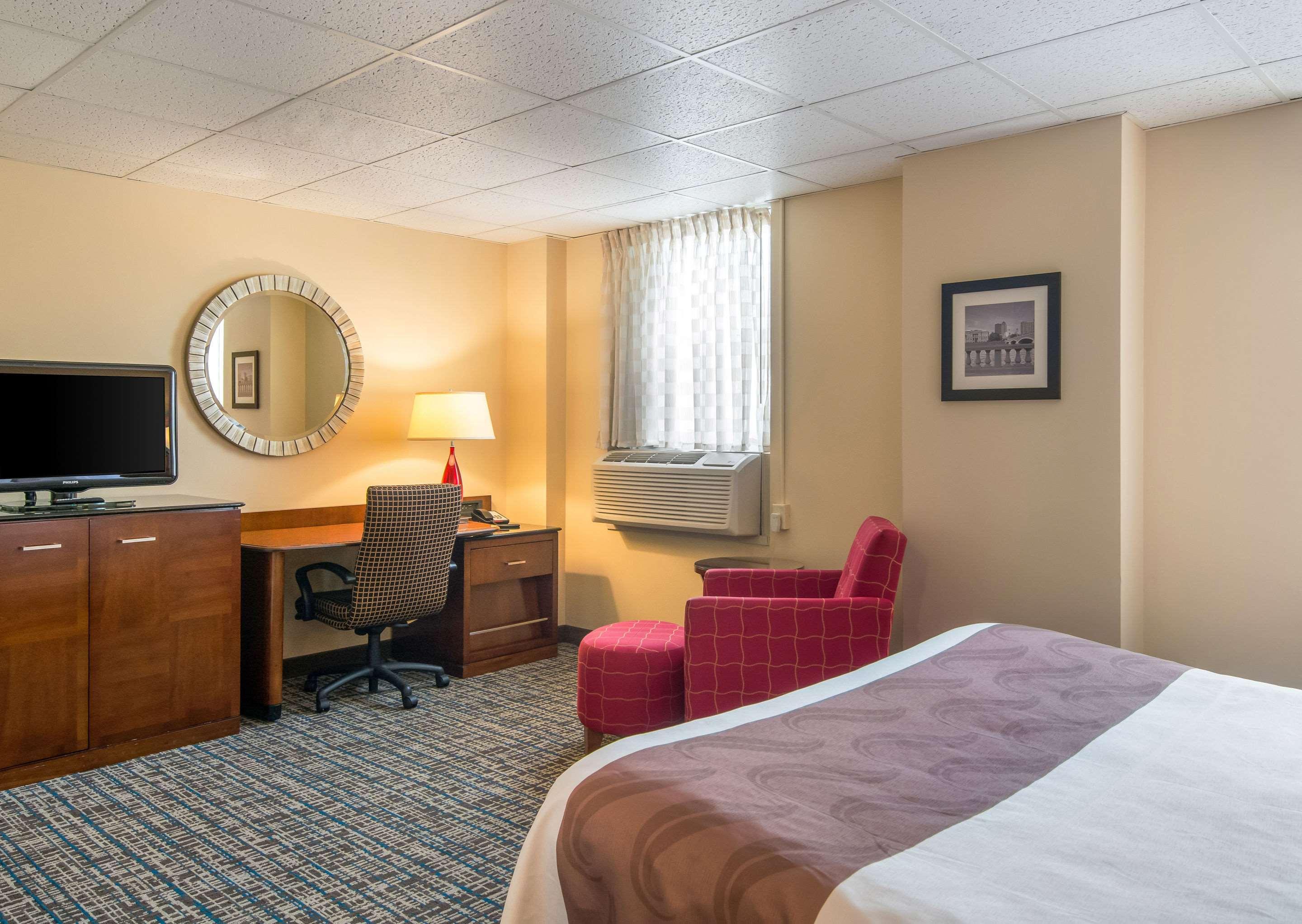 Quality Inn & Suites Virginia Exteriör bild