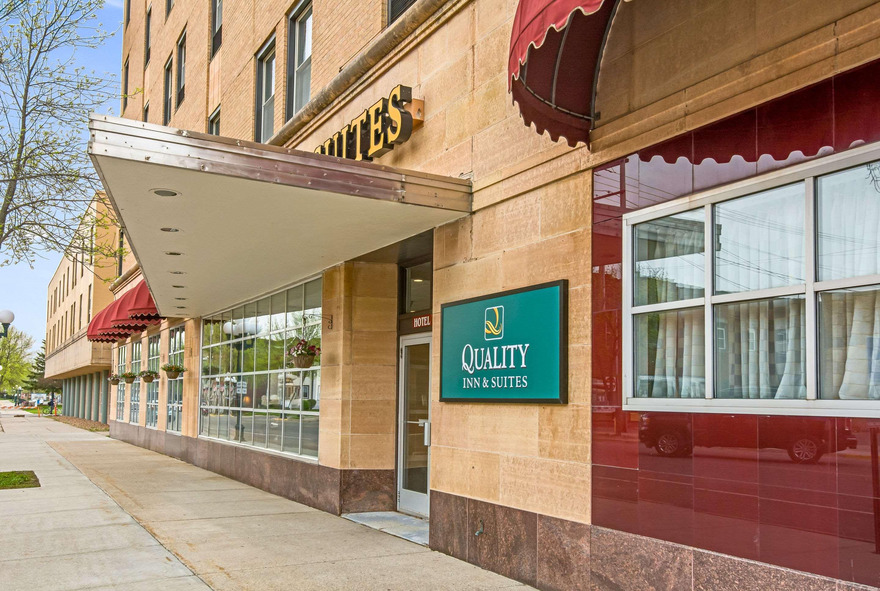 Quality Inn & Suites Virginia Exteriör bild